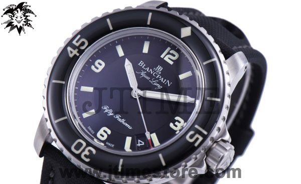 Fifty Fathoms 5015C Tribute to Aqua Lung ZF 1:1 Best Edition Black Dial on Sail-canvas Strap A1315