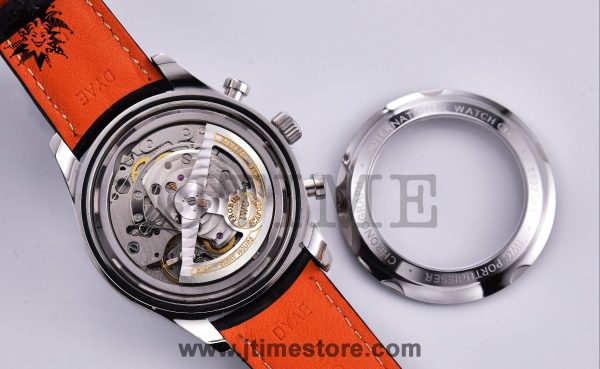 Portuguese Chrono Classic 42mm IW3903 YLF - Image 9