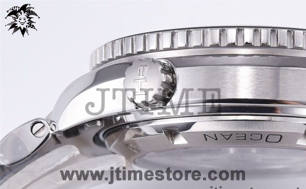 Planet Ocean 600M Ceramic Bezel 42mm - Image 4
